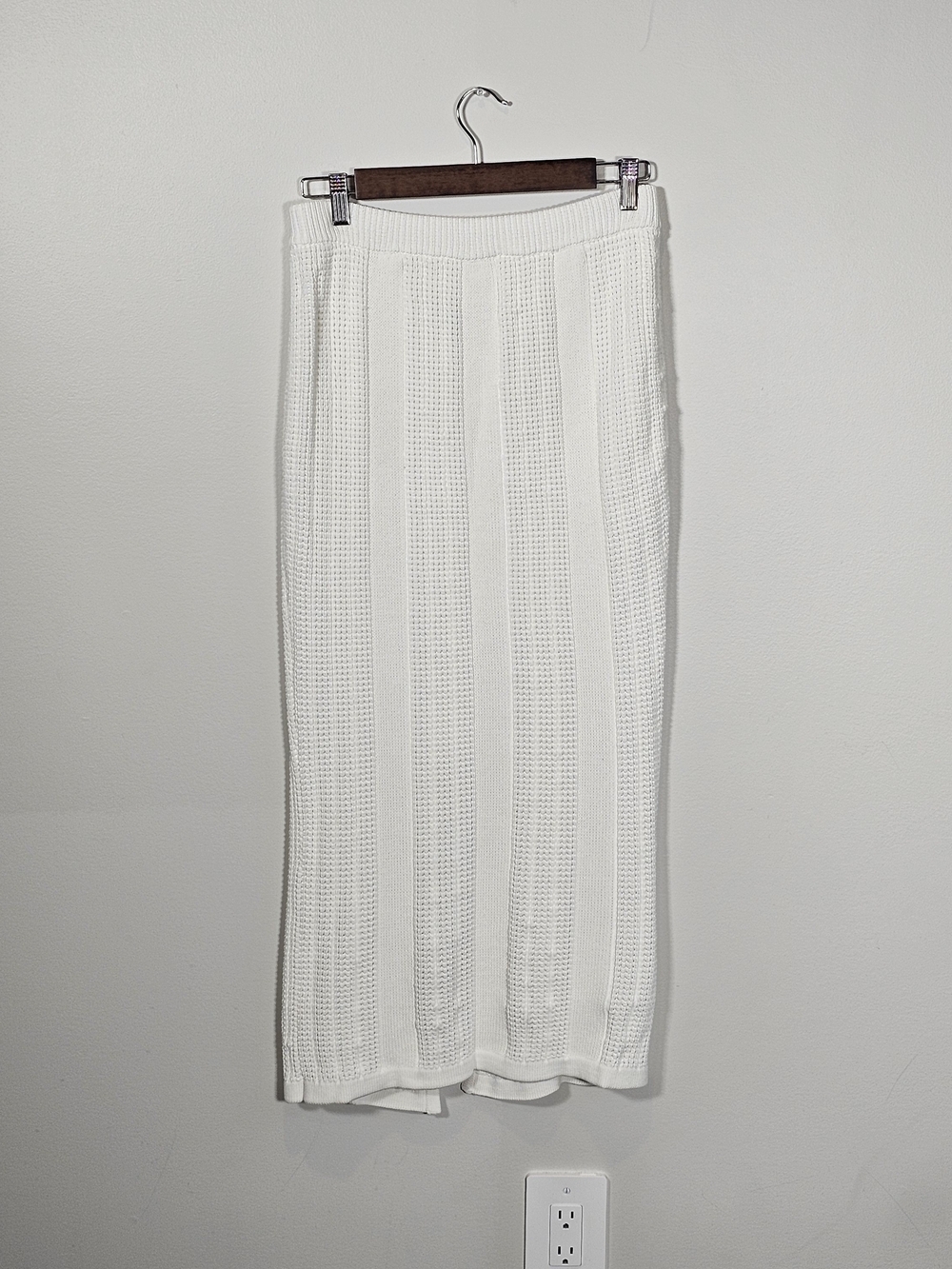 En Saison White Heavy Knit Maxi Skirt Sz L